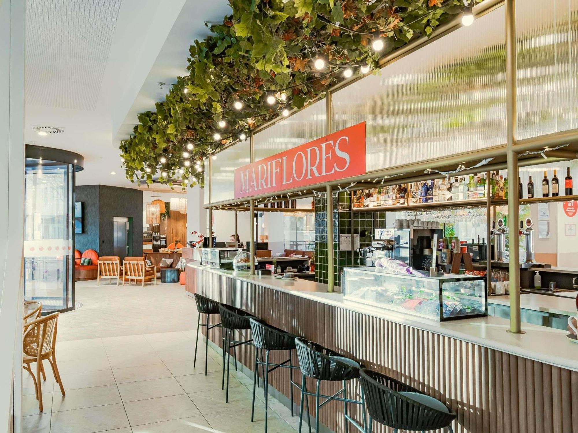 Ibis Styles Sevilla City Santa Justa エクステリア 写真