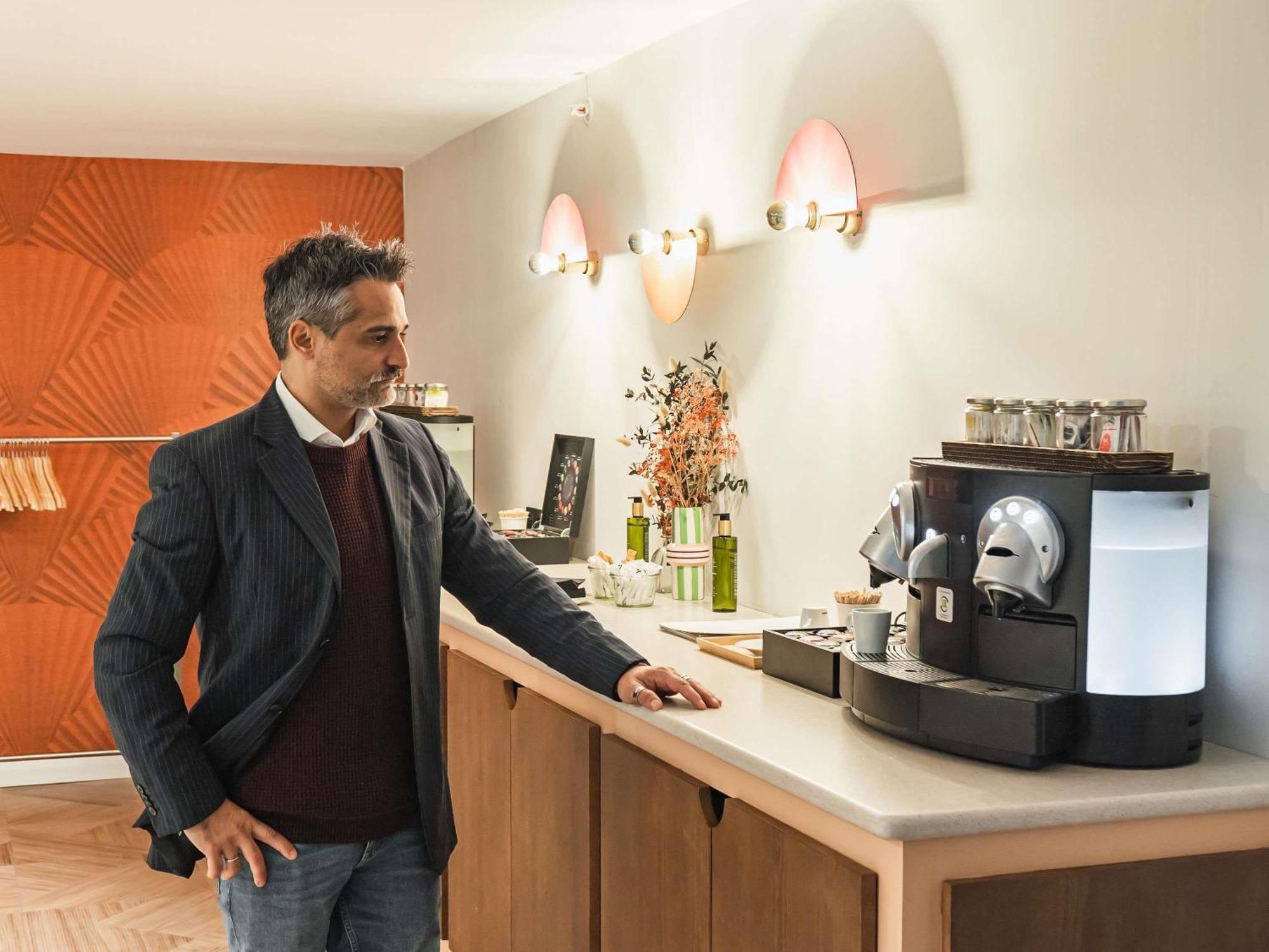 Ibis Styles Sevilla City Santa Justa エクステリア 写真
