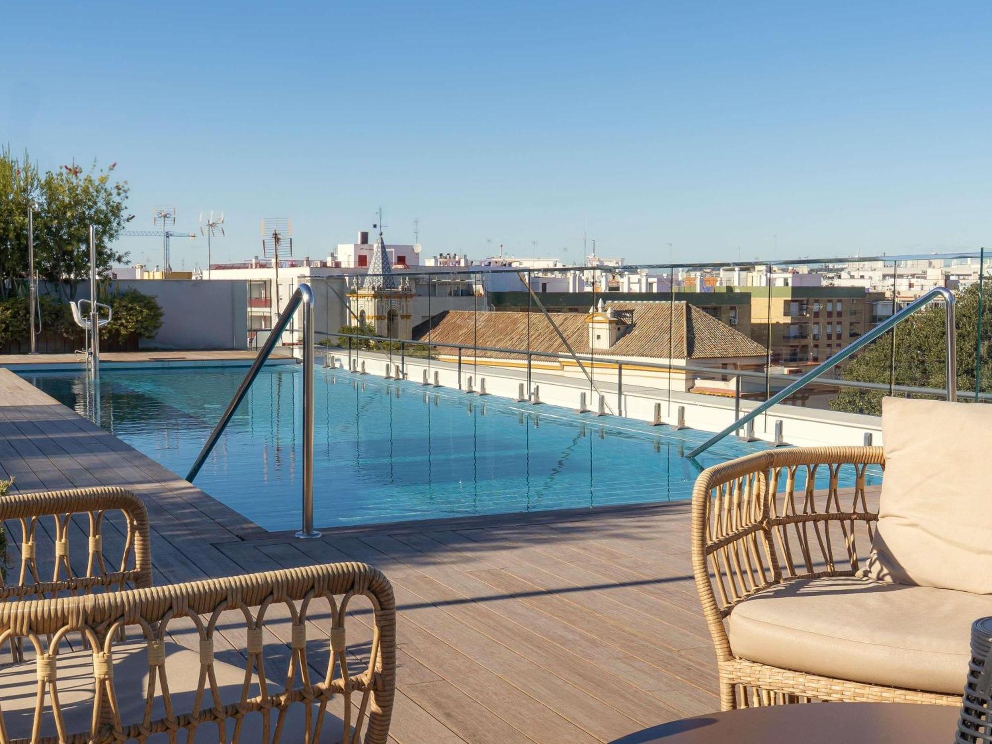 Ibis Styles Sevilla City Santa Justa エクステリア 写真
